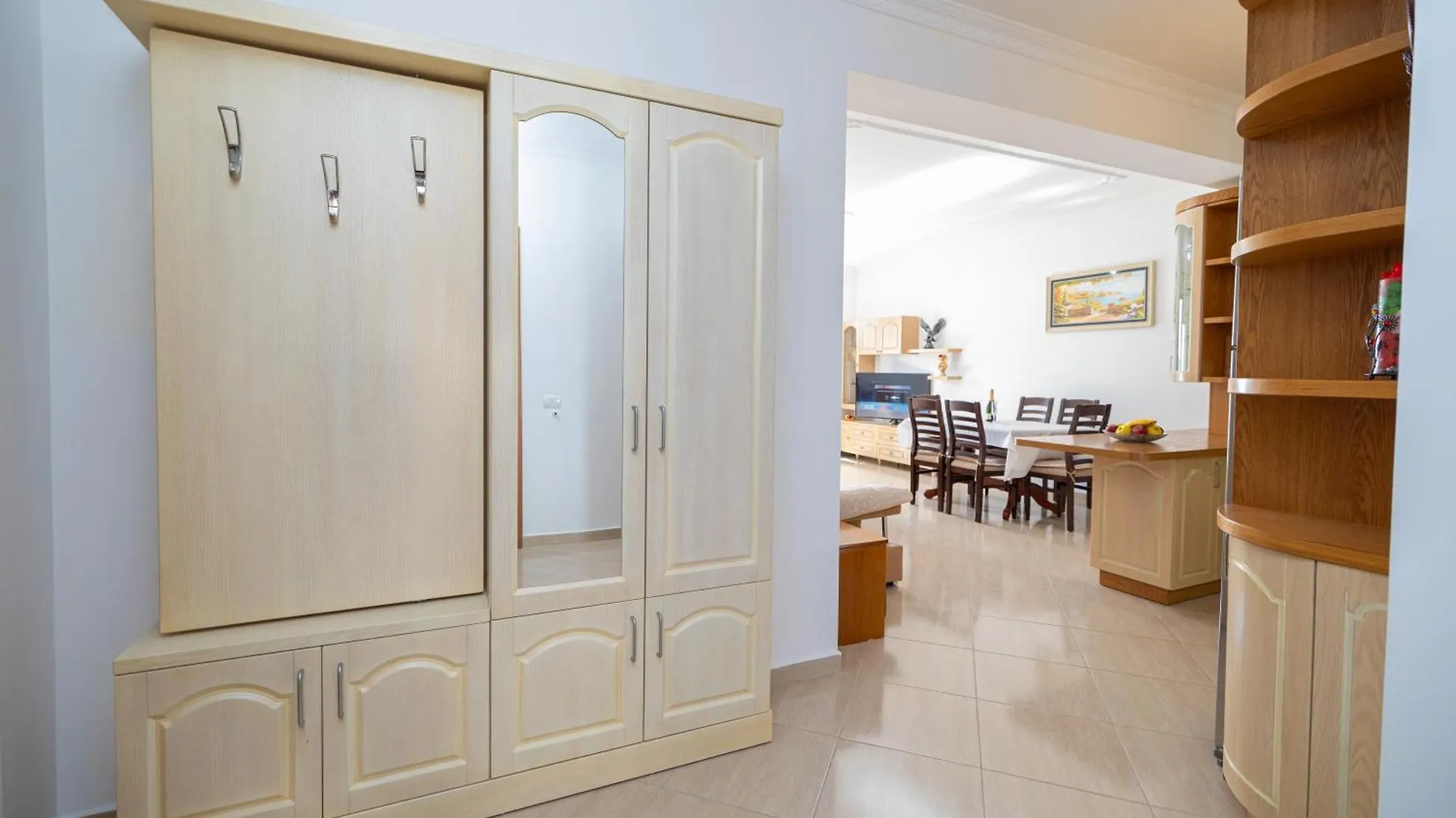 Lucas Apartments Rental Vlore